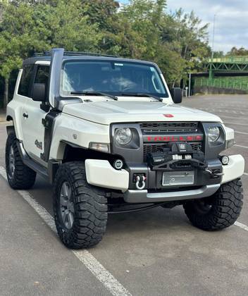 TROLLER T4 2017