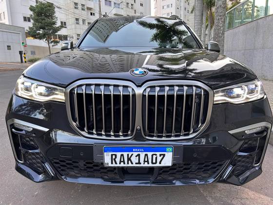BMW X7 2020