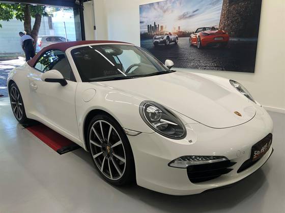 PORSCHE 911 2012