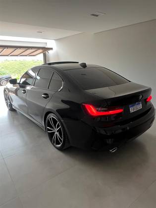 BMW 320i 2021
