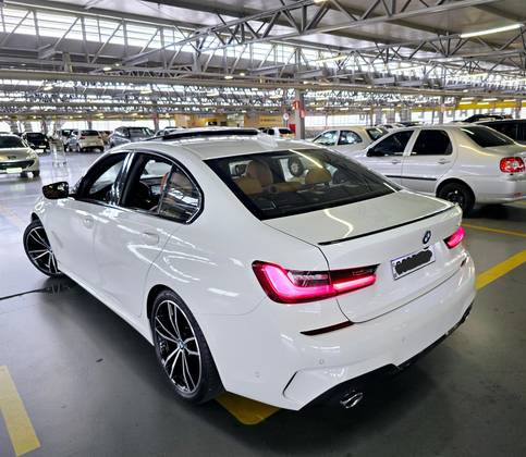 BMW 320i 2022