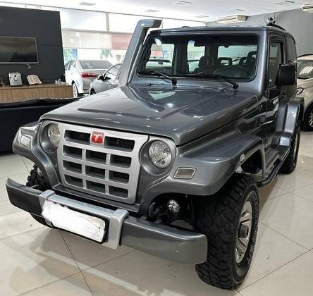 TROLLER T4 2013