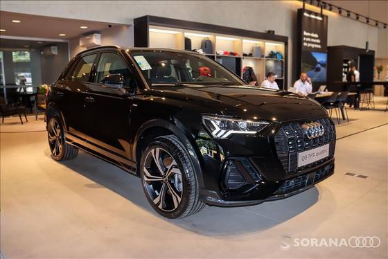 AUDI Q3 2024