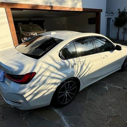 BMW 320i 2023