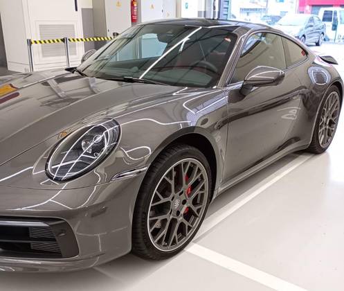 PORSCHE 911 2024