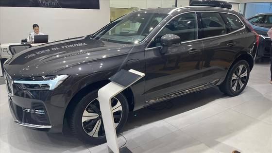 VOLVO XC60 2024