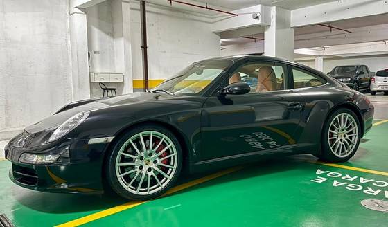 PORSCHE 911 2006