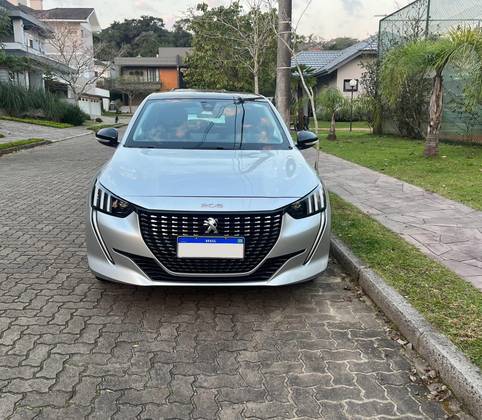 PEUGEOT 208 2022