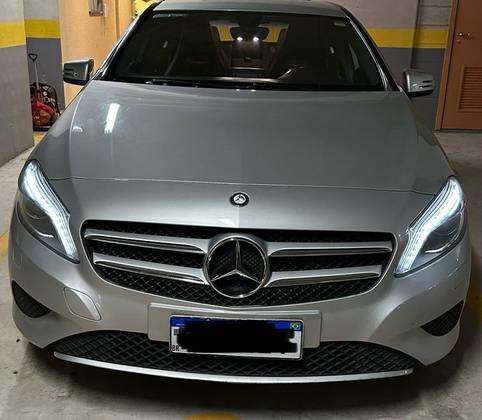 MERCEDES-BENZ A 200 2014