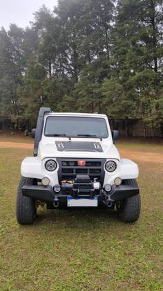 TROLLER T4 2013