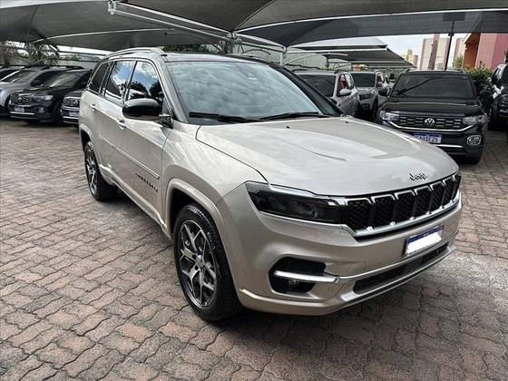 JEEP COMMANDER 2022