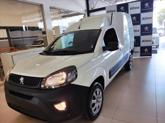 PEUGEOT PARTNER RAPID 2024