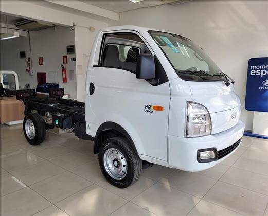HYUNDAI HR 2025