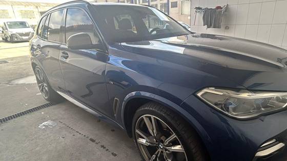 BMW X5 2019