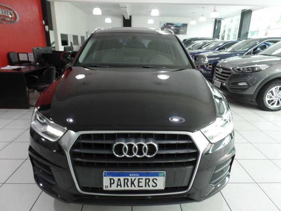 AUDI Q3 2019