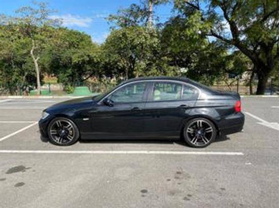 BMW 325i 2008