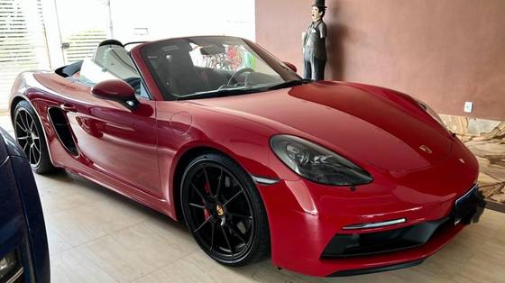 PORSCHE 718 2023