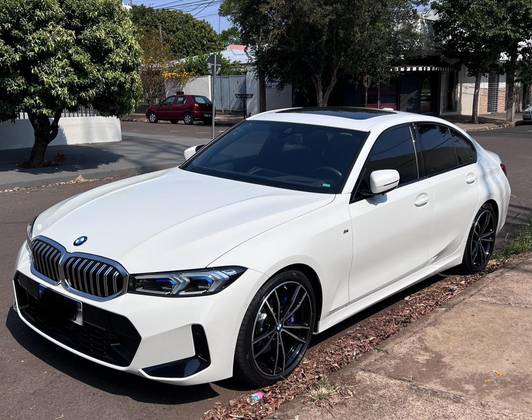 BMW 320i 2023
