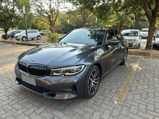 BMW 320i 2022