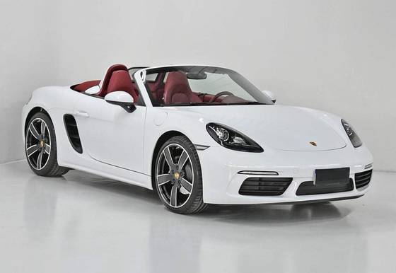 PORSCHE 718 2021