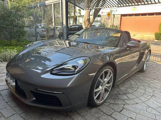 PORSCHE 718 2024