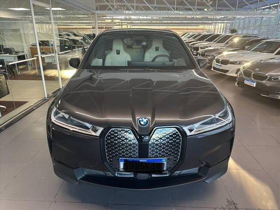 BMW iX 2024