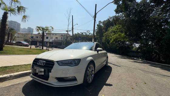 AUDI A3 2014