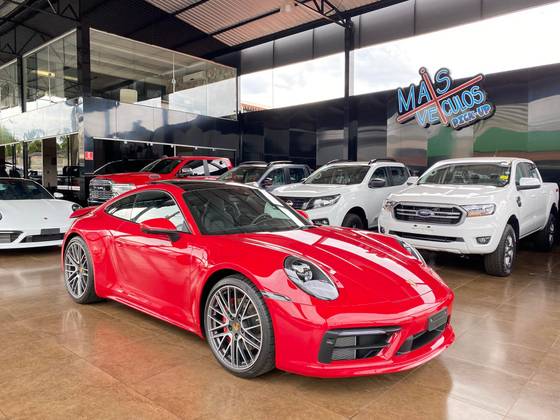 PORSCHE 911 2021