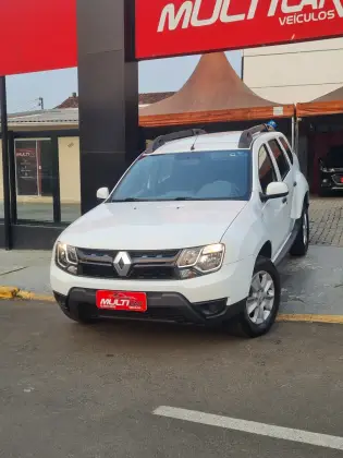 RENAULT DUSTER 2016