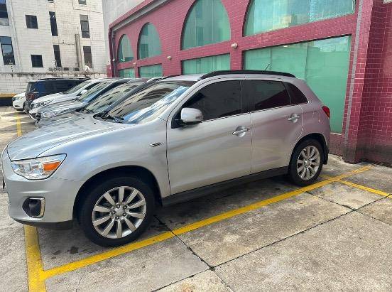 MITSUBISHI ASX 2016