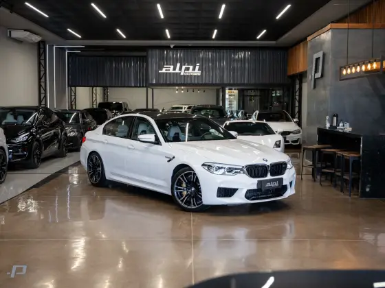 BMW M5 2020