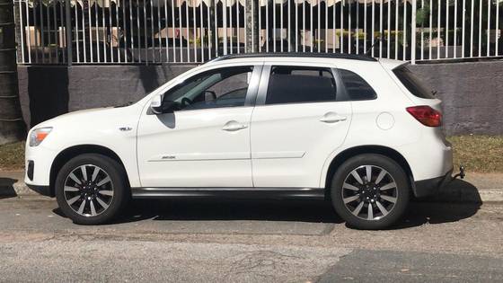 MITSUBISHI ASX 2016