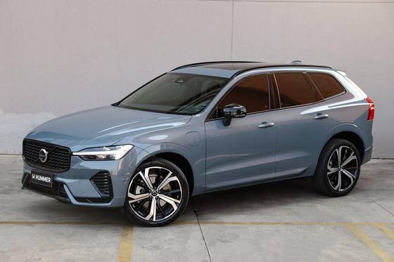 VOLVO XC60 2024