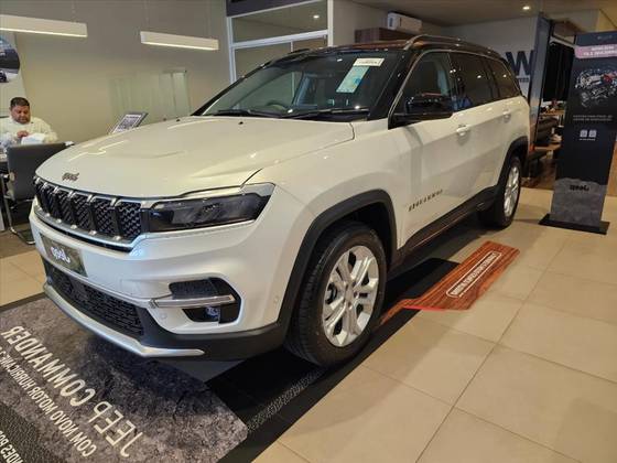 JEEP COMMANDER 2025