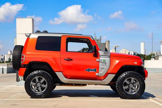 TROLLER T4 2015