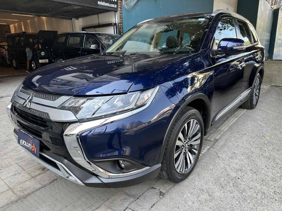 MITSUBISHI OUTLANDER 2020