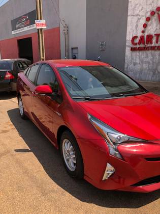 TOYOTA PRIUS 2017