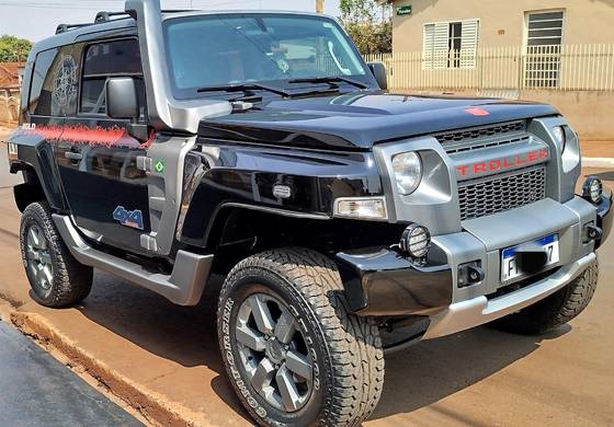 TROLLER T4 2015