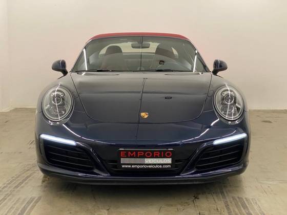 PORSCHE 911 2017