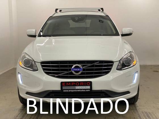 VOLVO XC60 2015