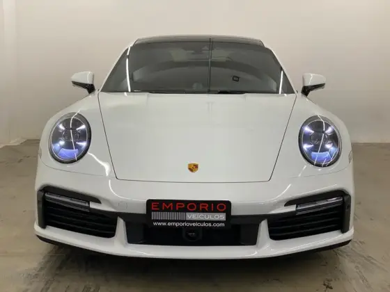 PORSCHE 911 2023