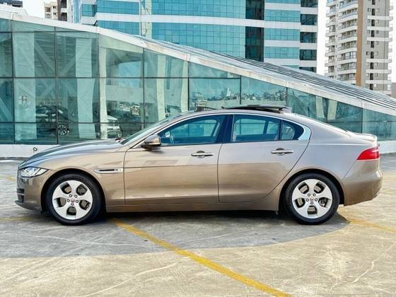 JAGUAR XE 2017