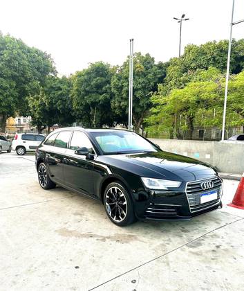 AUDI A4 2017