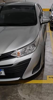 TOYOTA YARIS 2021
