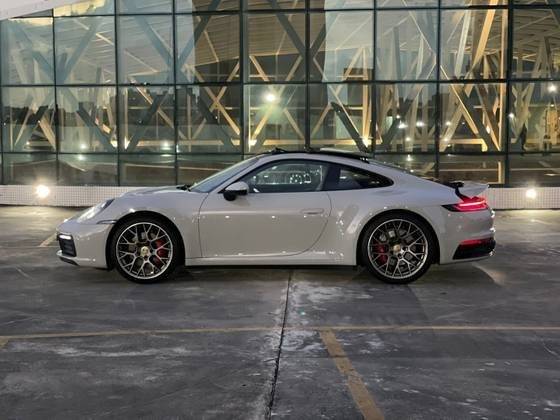 PORSCHE 911 2020