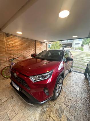 TOYOTA RAV4 2019