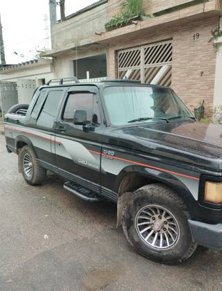 CHEVROLET D20 1985