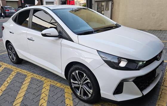 HYUNDAI HB20S 2023