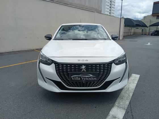 PEUGEOT 208 2023