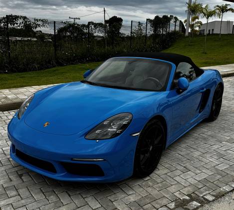 PORSCHE 718 2024